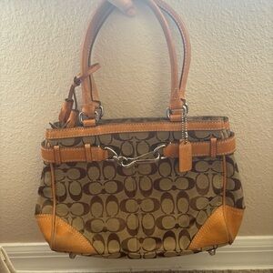 Vintage Coach Hampton Purse